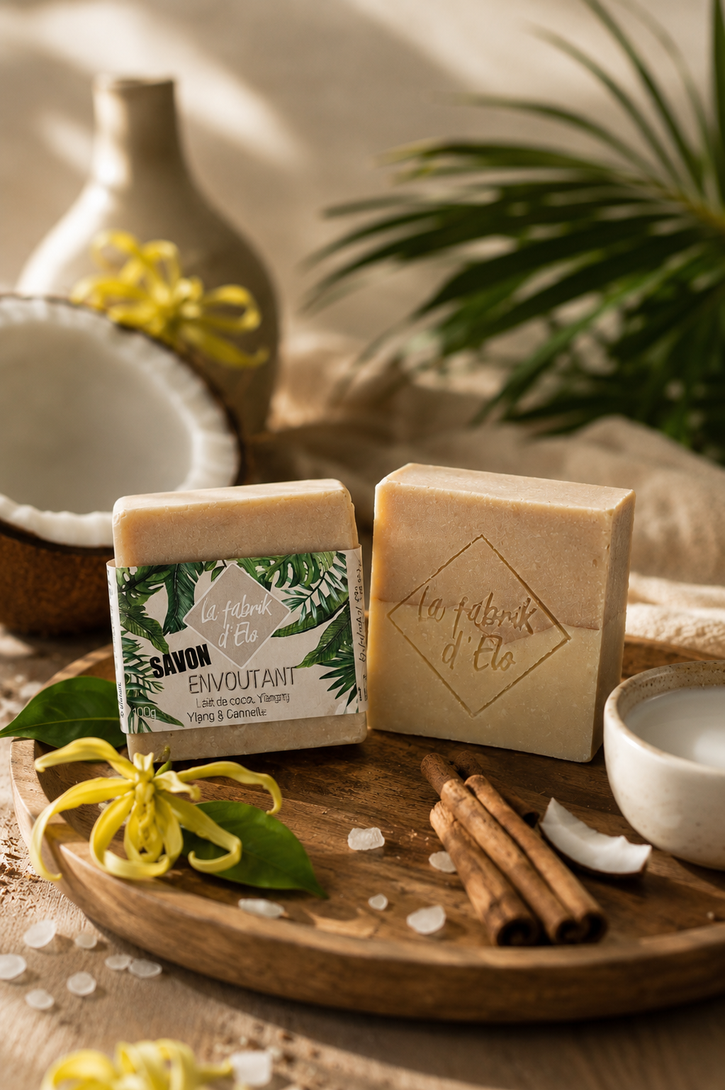 Savon L'envoûtant - Lait de coco Argile Rose - Ylang Ylang Cannelle - 100 g avec emballage
